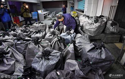 快遞上高鐵 濟南發出首批雙十一包裹